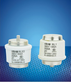 Screw type fuse links D0007