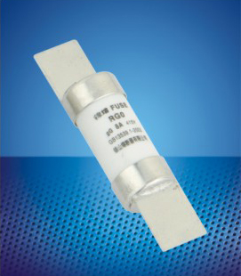 Bolt connected fuse links D0215